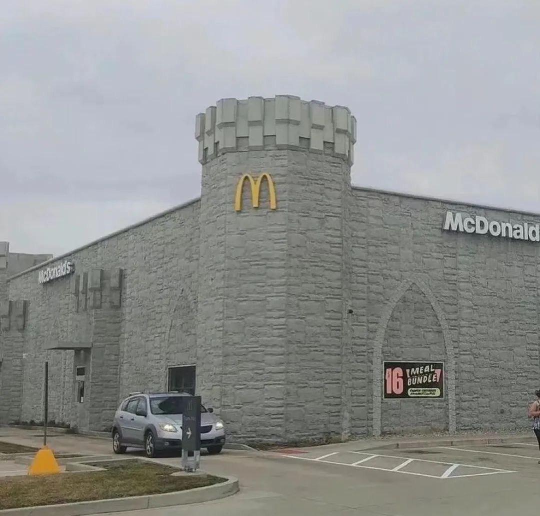 全州餐厅、城堡还是监狱？麦当劳餐饮空间设计太雷人